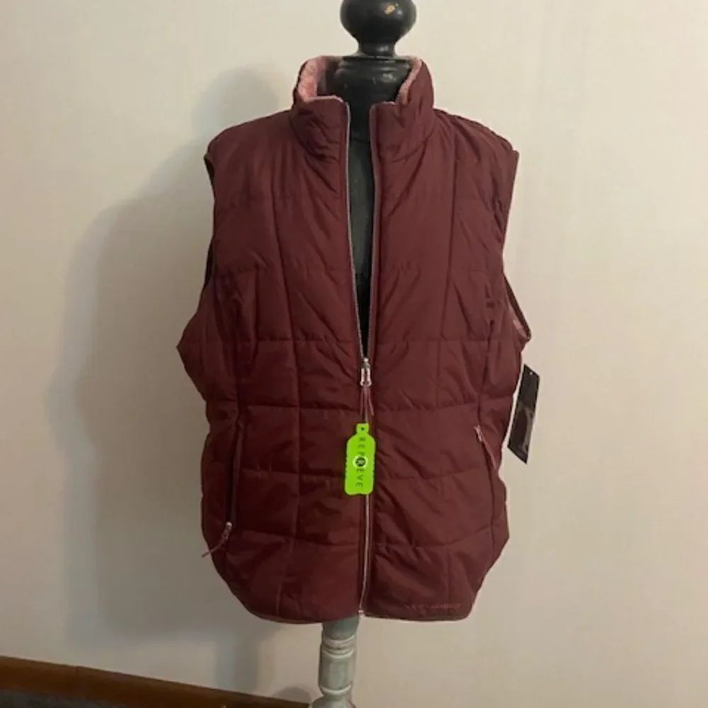 Free Country Repreve Dark Cherry reversible vest, size XXL